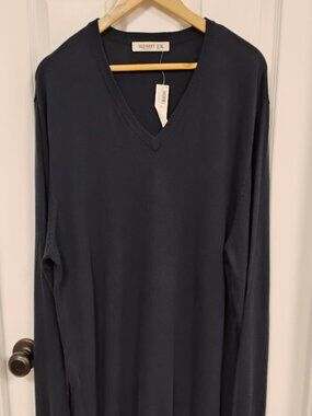 NWT Old Navy Men’s Navy V-Neck Sweater XL